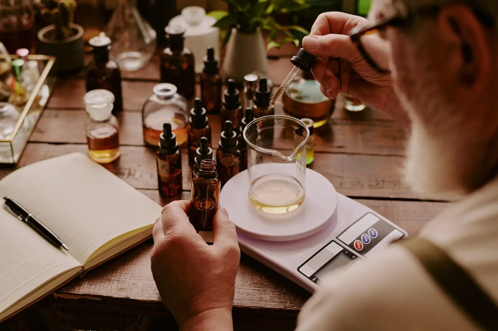 Analyse qualité huiles essentielles en laboratoire professionnel
