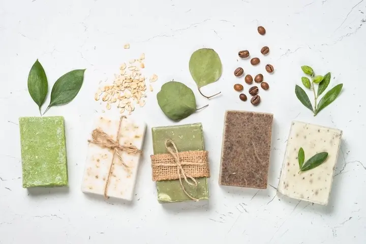 Huiles essentielles de la peau
